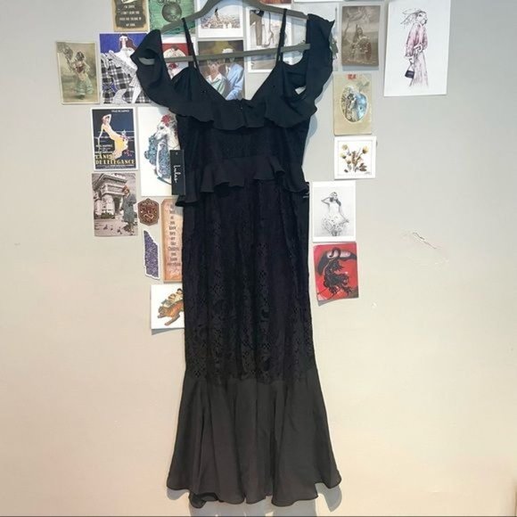 LULUS DANCE OF ROMANCE BLACK LACE COLD SHOULDER MIDI RUFFLE FLOUNCE FITTED DRESS - Picture 6 of 11